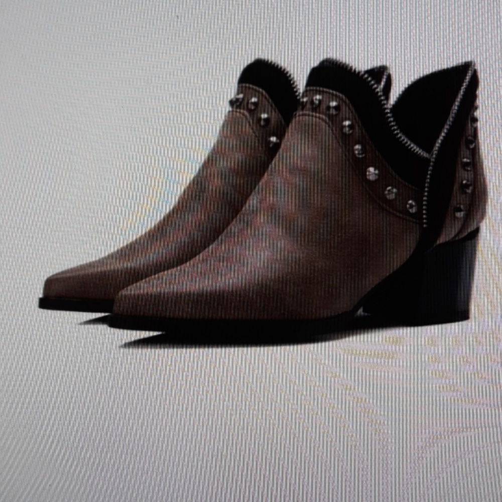 MARTIN Boots